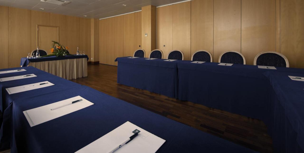 فندق الجارف كازينو بورتيماو المظهر الخارجي الصورة Meeting room