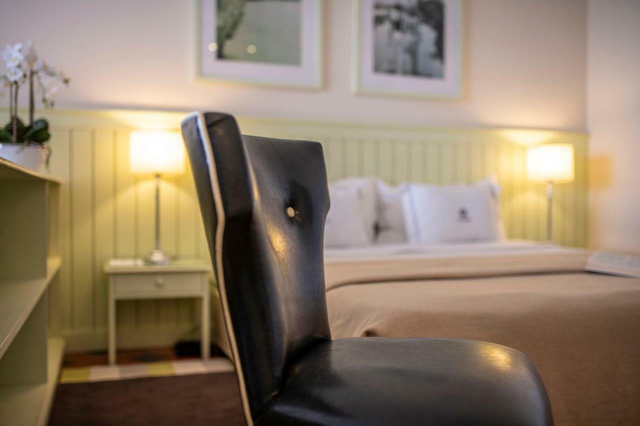 فندق الجارف كازينو بورتيماو المظهر الخارجي الصورة A bedroom at the hotel
